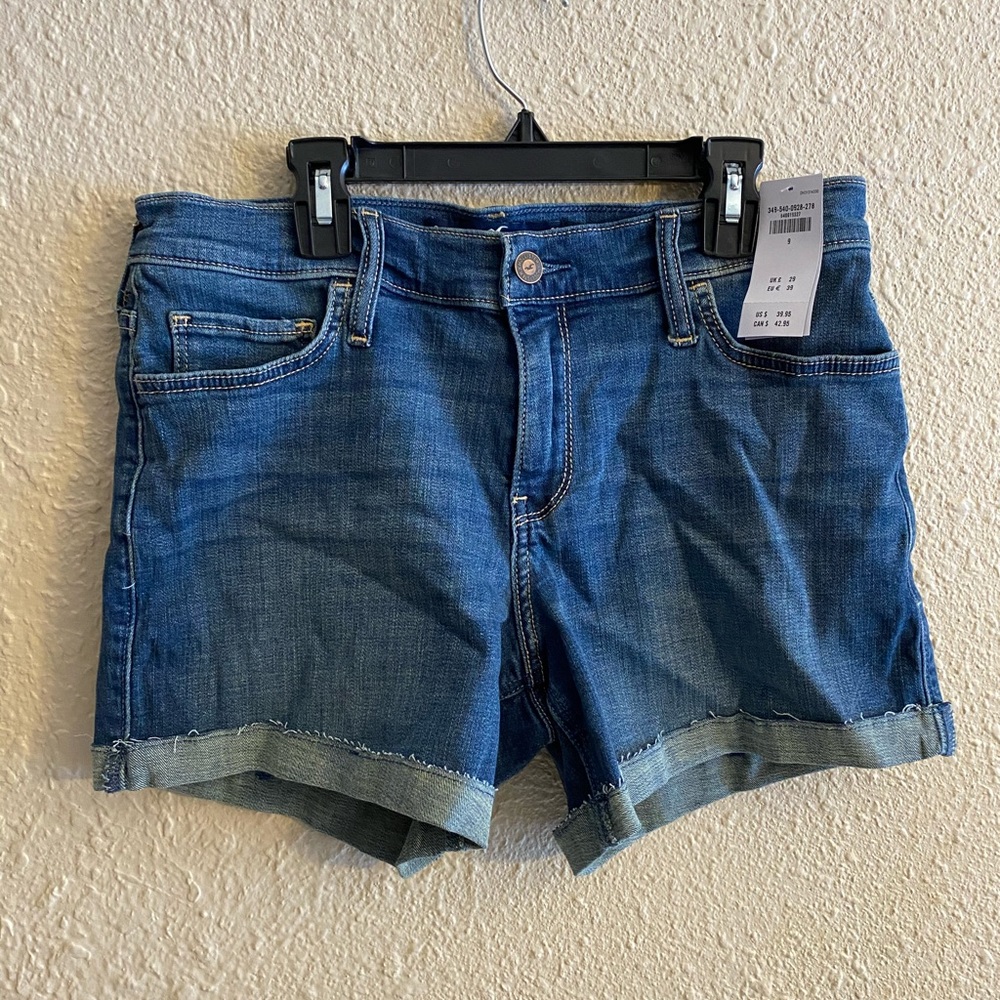 NWT Hollister Jean Shorts Size 9